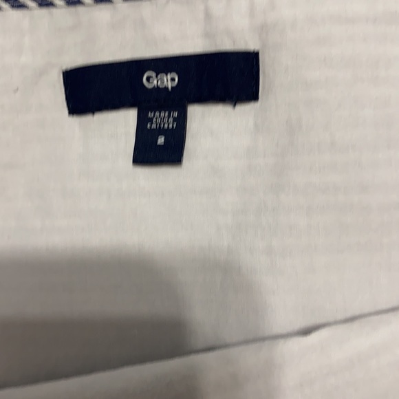 Gap stripped skirt - Picture 3 of 5